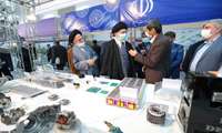 بازدید سه ساعته رهبر معظم انقلاب از نمایشگاه توانمندی‌های صنعتی/ نمایش دستاوردهای صنایع کوچک و شهرک‌های صنعتی ایران در آستانه چهل و چهارمین سالگرد پیروزی انقلاب اسلامی