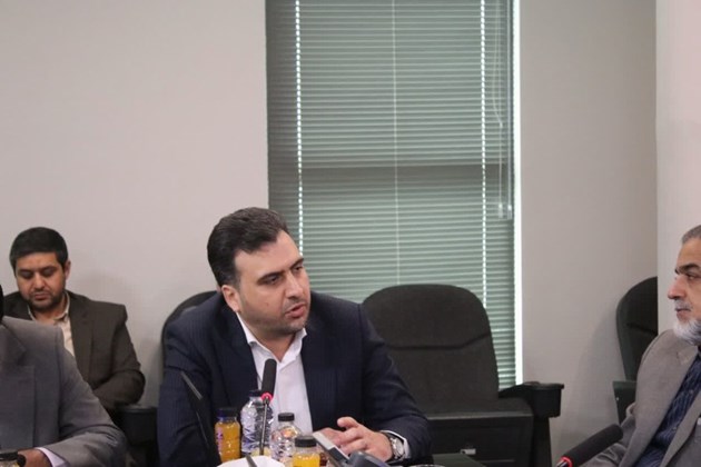 صنایع کوچک و شهرکهای صنعتی پیشرانان تحقق اقتصاد مقاومتی هستند